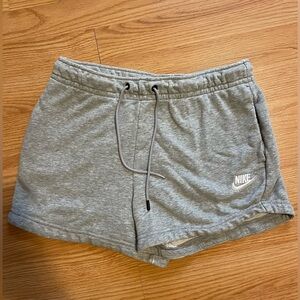 Nike women’s S gray cotton shorts